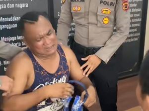 Pria Kekar Menangis Histeris Lapor Kehilangan Ayam di Tebo, Begini Faktanya Pria Kekar Menangis Histeris Lapor Kehilangan Ayam di Tebo, Begini Faktanya