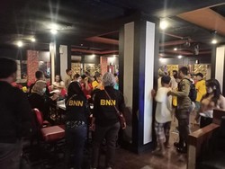 Razia Hotel dan Karaoke di Surabaya, 9 Orang Positif Narkoba