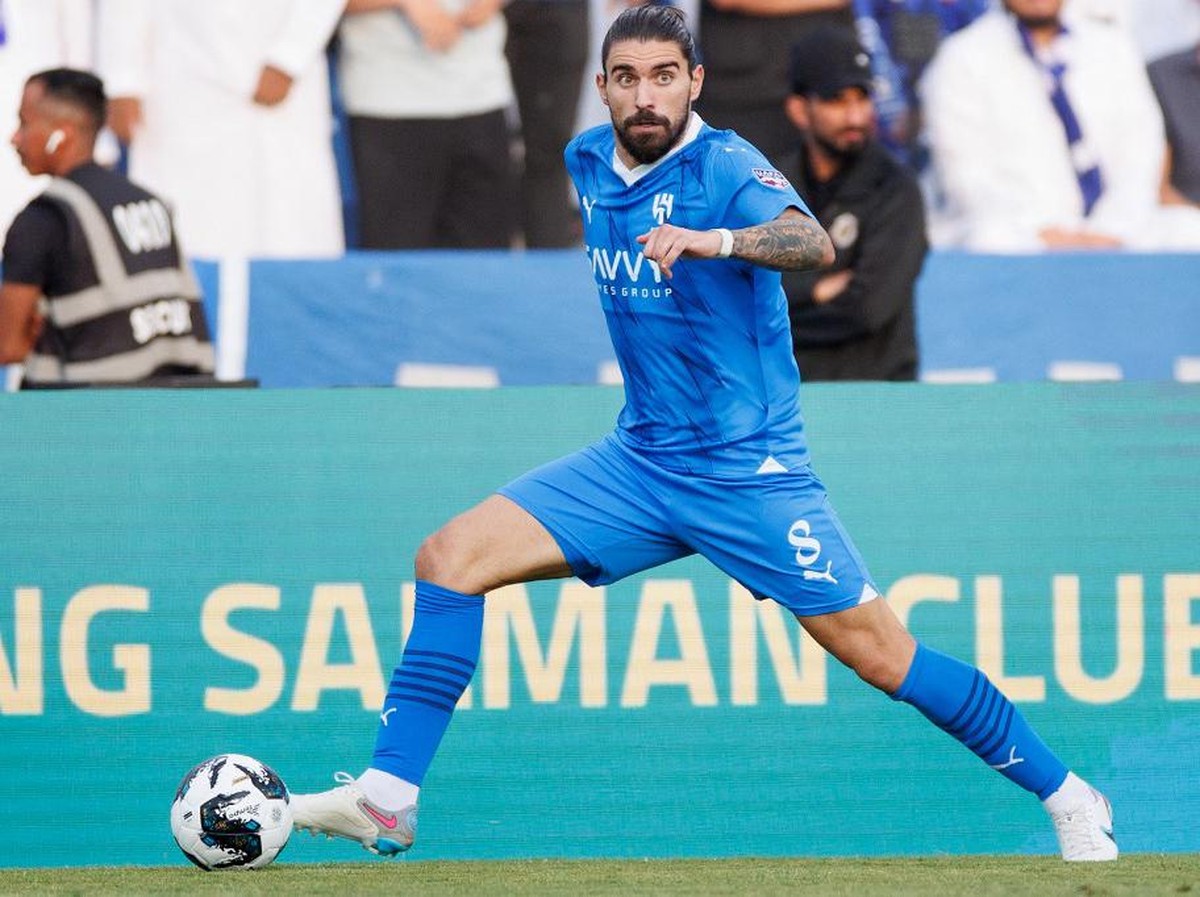 Ruben Neves mengungkap cara Al Hilal agar bisa menaklukkan Man City. (Foto: AFP/-)