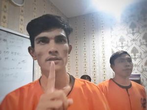 Oknum Honorer Kemenhub Nyambi Maling Motor Bareng Ipar di Palembang Oknum Honorer Kemenhub Nyambi Maling Motor Bareng Ipar di Palembang
