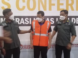 Turis China Diciduk Imigrasi Bali, Bukannya Liburan, Malah Jualan HP