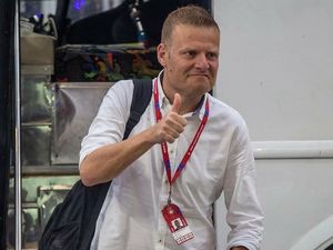 Tanda Tanya Nasib Josep Gombau Usai Uston Nawawi Ditunjuk Pimpin Persebaya