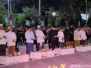 Polisi Gresik Gelar Konser Sholawat Berharap Pemilu 2024 Adem dan Ayem