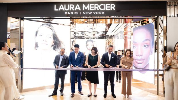 Laura Mercier Hadir di Plaza Indonesia