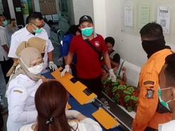 Odong-odong Tercebur Sungai di Sidoarjo, 5 Korban Dilarikan ke RS