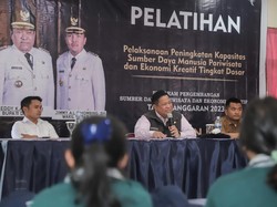 Bupati Dairi Minta Pelaku Pariwisata-Ekraf Tingkatkan Skill Komunikasi