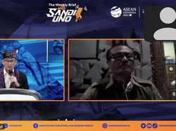 Sandiaga Geram Pengunjung Tirta Empul Ganti Baju Direkam: Super Ngawur!