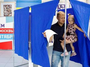 Rusia Klaim Partai Putin Menang Pemilu di Wilayah Ukraina yang Dicaplok Rusia Klaim Partai Putin Menang Pemilu di Wilayah Ukraina yang Dicaplok