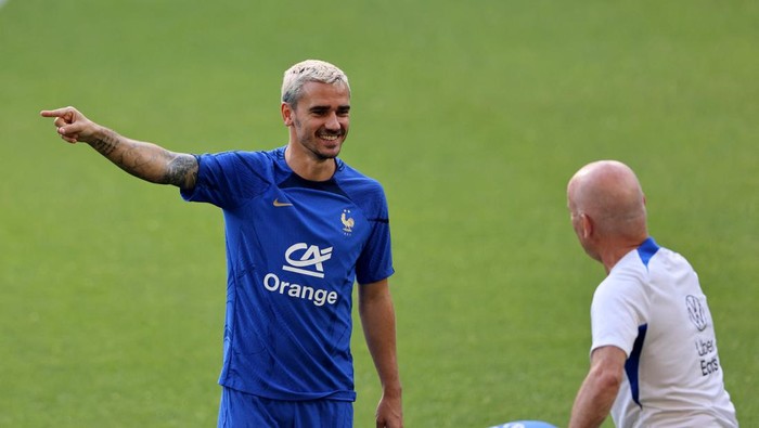 Soccer Football - International Friendly - France Training - Signal Iduna Park, Dortmund, Germany - September 11, 2023 Frances Antoine Griezmann during training REUTERS/Thilo Schmuelgen