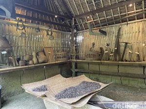 Bali Pulina Tempat Ngopi di Tengah Kebun Kopi dan Kawanan Luwak Bali Pulina Tempat Ngopi di Tengah Kebun Kopi dan Kawanan Luwak