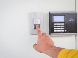 Ting Tong! Tips Mudah Perbaiki Bel di Rumah Biar Bunyi Lagi