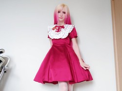 Viral Pria Tiap Hari ke Kantor Pakai Dress Lolita, Begini Tanggapan Istri Viral Pria Tiap Hari ke Kantor Pakai Dress Lolita, Begini Tanggapan Istri