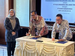 PLN Jatim-BSI Tanda Tangani Perjanjian Jual Beli Tenaga Listrik di Banyuwangi