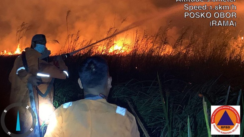 Tol Palindra Dikepung Asap Karhutla, Pemobil Diimbau Melambat