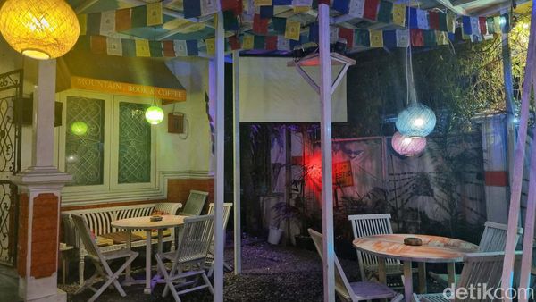 Ngopi dengan Suasana Nepal di Yogyakarta