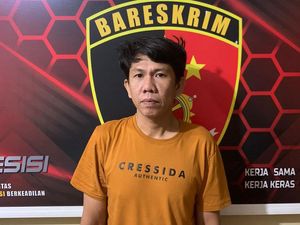 Oknum ASN Samsat Musi Rawas Gelapkan Uang PKB Puluhan Warga Oknum ASN Samsat Musi Rawas Gelapkan Uang PKB Puluhan Warga