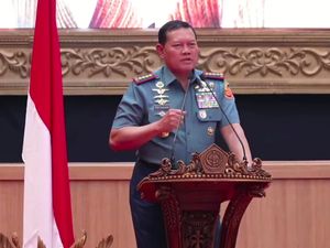 Prajurit TNI Dilarang Foto Pakai Simbol Jari hingga Komentari Quick Count Prajurit TNI Dilarang Foto Pakai Simbol Jari hingga Komentari Quick Count