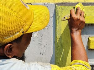 Cara Menghilangkan Noda Cat di Kain, Lantai hingga Kaca Cara Menghilangkan Noda Cat di Kain, Lantai hingga Kaca