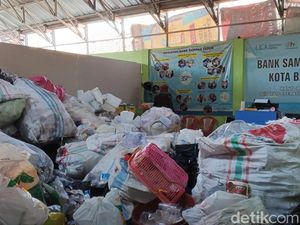 Upaya Mengurangi Sampah di Kota Bandung Lewat Bank Sampah Induk Upaya Mengurangi Sampah di Kota Bandung Lewat Bank Sampah Induk