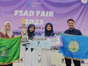 Juarai Kompetisi Riset, 2 Siswa Ini Dapat Golden Tiket Masuk ITS Juarai Kompetisi Riset, 2 Siswa Ini Dapat Golden Tiket Masuk ITS