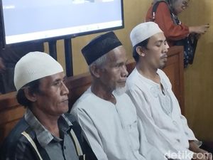 Keluarga Halimah Kecewa Vonis Seumur Hidup Wowon cs: Harusnya Hukuman Mati Keluarga Halimah Kecewa Vonis Seumur Hidup Wowon cs: Harusnya Hukuman Mati