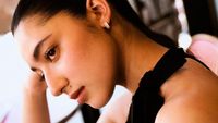 8 Pesona Ameera Khan yang Disebut Berpakaian Terlalu Seksi