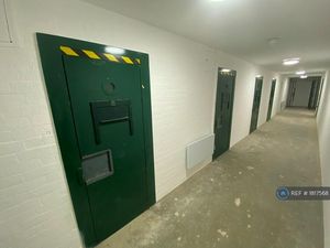 Penginapan Unik Disewakan di Inggris, Ada Penjara Bawah Tanahnya