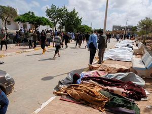 Bak Tsunami, Banjir Libya Tewaskan 2.300 Orang Bak Tsunami, Banjir Libya Tewaskan 2.300 Orang