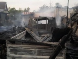 Kebakaran di Bone Hanguskan 9 Rumah-40 Motor Diduga Akibat Korsleting Listrik