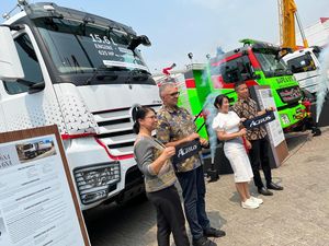 Mercedes-Benz Actros 4063S Meluncur, Truk Baru Buat Juragan Tambang