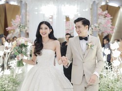 Desy Genoveva Menikah dengan Kelvin Prasetya, Bongkar Biaya yang Dihabiskan