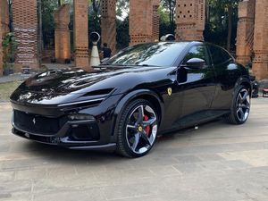 SUV Pertama Ferrari Akhirnya Masuk Indonesia, Berapa Harganya? SUV Pertama Ferrari Akhirnya Masuk Indonesia, Berapa Harganya?