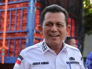 Terseret Gubernur Kepri di Kasus Honorer Fiktif yang Diusut Polisi Terseret Gubernur Kepri di Kasus Honorer Fiktif yang Diusut Polisi