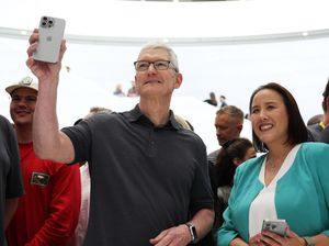 Penjualan iPhone di China Rontok, Ini Kata Bos Apple