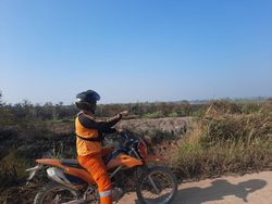 Kebakaran di Lahan Kosong Samping Tol Palindra Berhasil Dipadamkan