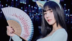 7 Gaya Seksi Kwon Eunbi Cosplay Jadi Gumiho di Acara Saero Soju