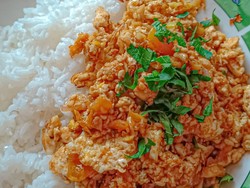 Sedih! Netizen Ini Masak Makanan Favorit Sang Ayah Sebagai Permintaan Terakhir