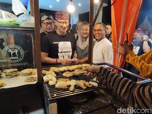 Sandiaga Balas Pantun Hasto soal Bacawapres Ganjar, Begini Bunyinya