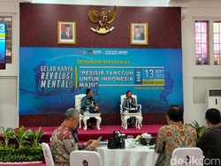 Kelakar Susi Pudjiastuti Jadi Presiden NKRI tapi I-nya Ikan