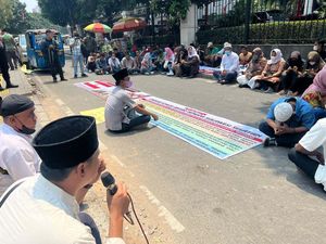 Terkait Sengketa Lahan Masjid, Massa Lontara Sulsel Geruduk MA