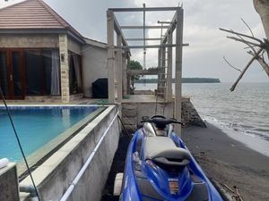 Seorang WNA Bangun Vila di Pantai, Bakal Terkena Pembangunan Revetment