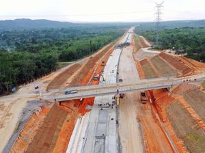 Dibangun di Atas Lembah, Intip Tol Bangkinang-Koto Kampar Dibangun di Atas Lembah, Intip Tol Bangkinang-Koto Kampar