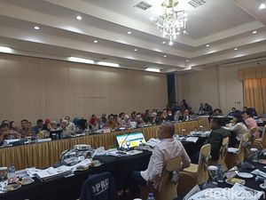 DPRD dan Pemprov DKI Gelar Rapat APBD-P 2023 di Puncak Bogor
