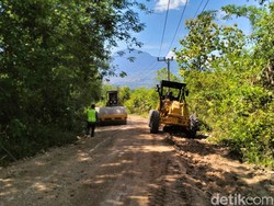 25 Tahun Rusak Parah, Jalan di Pedalaman Aceh Besar Diperbaiki