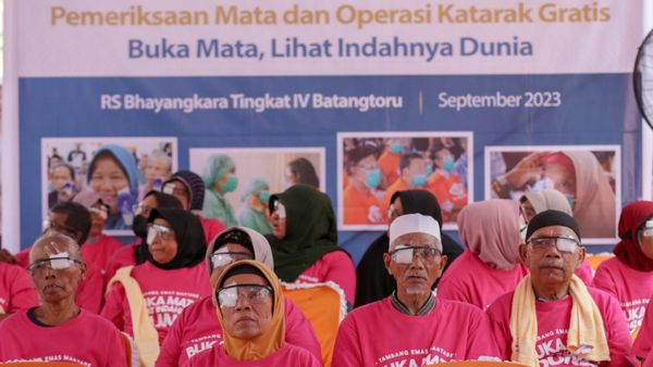 Operasi Katarak untuk Warga Sekitar