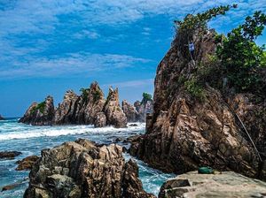 Pesona Pantai Gigi Hiu, Surga Tersembunyi di Lampung Pesona Pantai Gigi Hiu, Surga Tersembunyi di Lampung