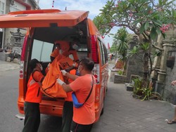 Sempat Mengeluh Sakit Perut, Pria Ditemukan Tewas di Kamar Kos