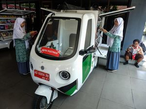 Potret Peringatan Hari Kunjung Perpustakaan di Solo