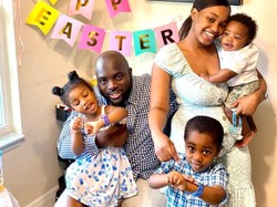 Wanita Ini Menyusui Suaminya 4 Kali Sehari, Ngaku Banyak Beri Nutrisi Sehat