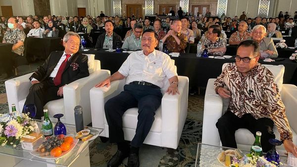 Seminar Nasional Kupas Tuntas Kendaraan Listrik